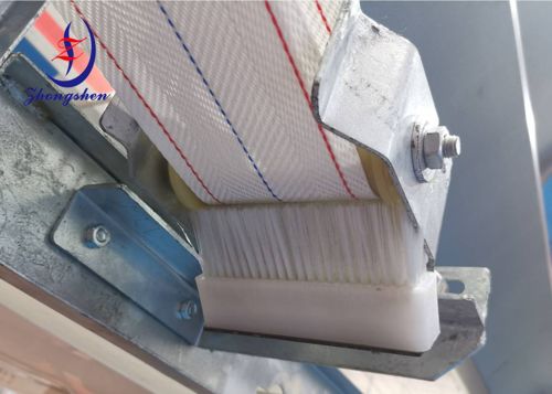 Latest company news about What is a chicken cage egg belt cleaning brush?